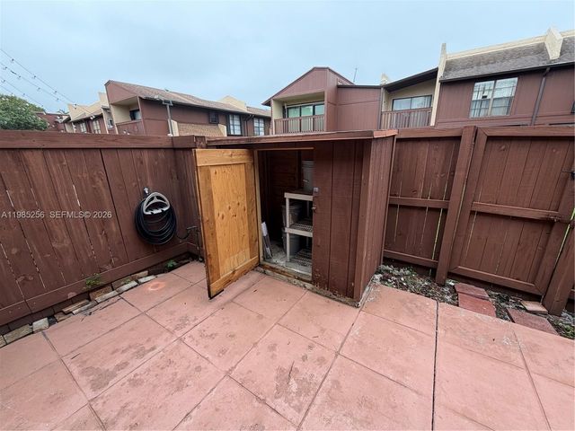 7009 SW 115th Pl D30, Miami, FL 33173