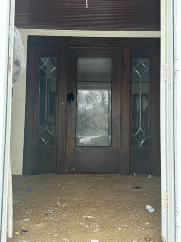 401 W Brummitt Street, Owensville, IN 47665