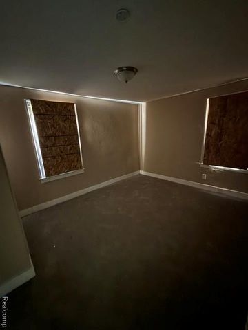 14975 Stansbury Street, Detroit, MI 48227