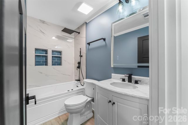276 Coopers Drive, Hendersonville, NC 28739