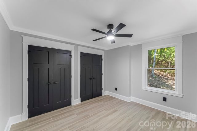276 Coopers Drive, Hendersonville, NC 28739