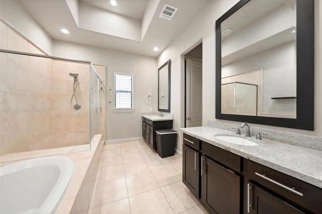 1629 Upland Lakes, Houston, TX 77043