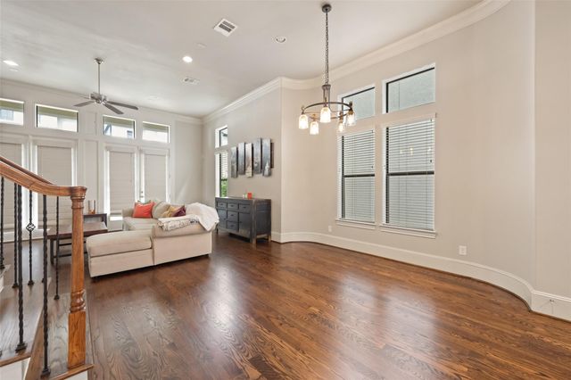 1629 Upland Lakes, Houston, TX 77043