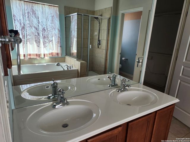 4739 BECKER VINE, San Antonio, TX 78253