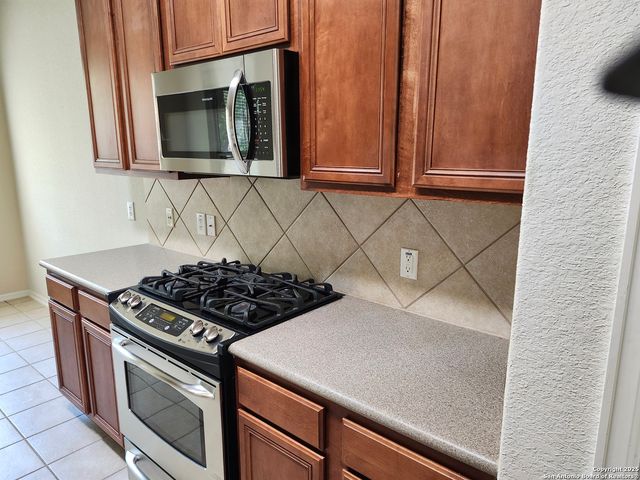 4739 BECKER VINE, San Antonio, TX 78253