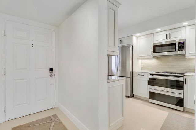 601 S Seas Drive 502, Jupiter, FL 33477