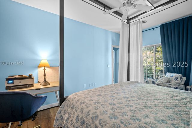 4 Indigo Run Dr Apt 711, Hilton Head Island, SC 29926