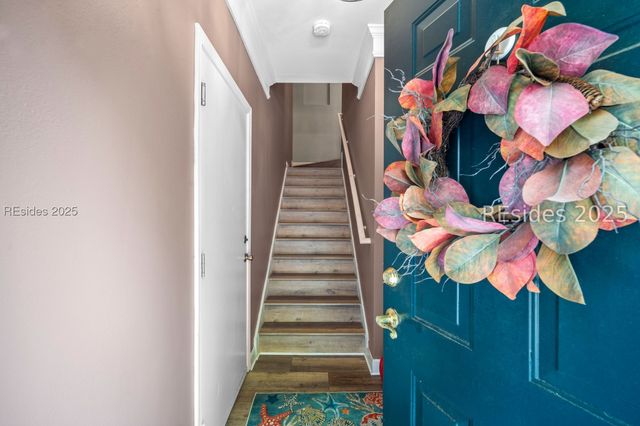 4 Indigo Run Dr Apt 711, Hilton Head Island, SC 29926