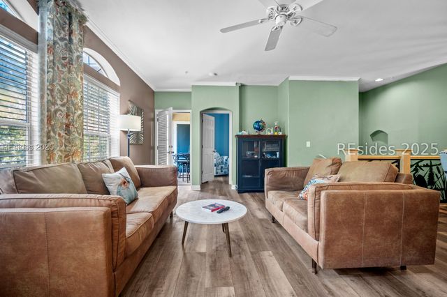 4 Indigo Run Dr Apt 711, Hilton Head Island, SC 29926