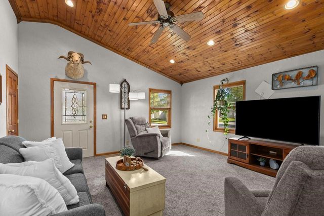 121 E 2ND STREET, Kimberly, WI 54136