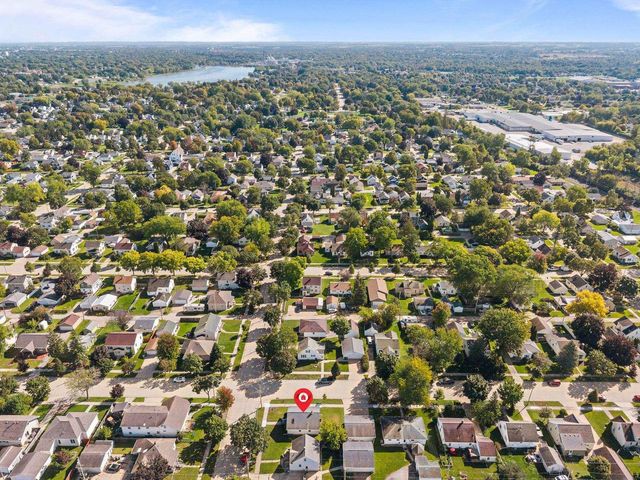 121 E 2ND STREET, Kimberly, WI 54136