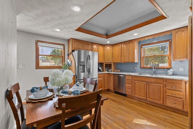 121 E 2ND STREET, Kimberly, WI 54136