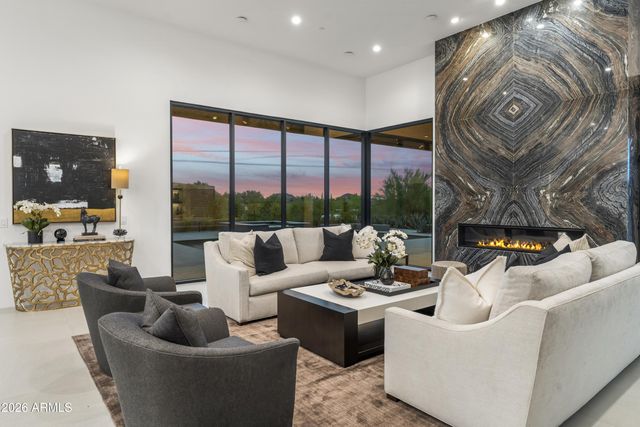 10354 E CELESTIAL Drive, Scottsdale, AZ 85262