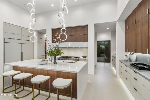 10354 E CELESTIAL Drive, Scottsdale, AZ 85262