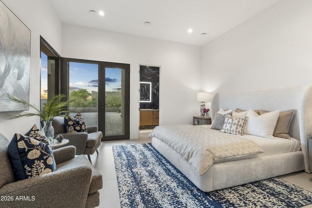 10354 E CELESTIAL Drive, Scottsdale, AZ 85262