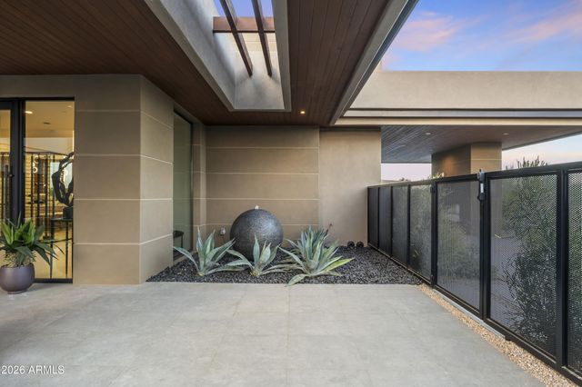 10354 E CELESTIAL Drive, Scottsdale, AZ 85262