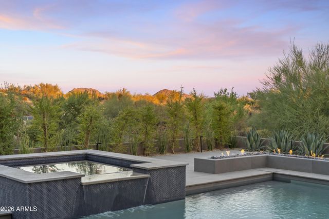10354 E CELESTIAL Drive, Scottsdale, AZ 85262