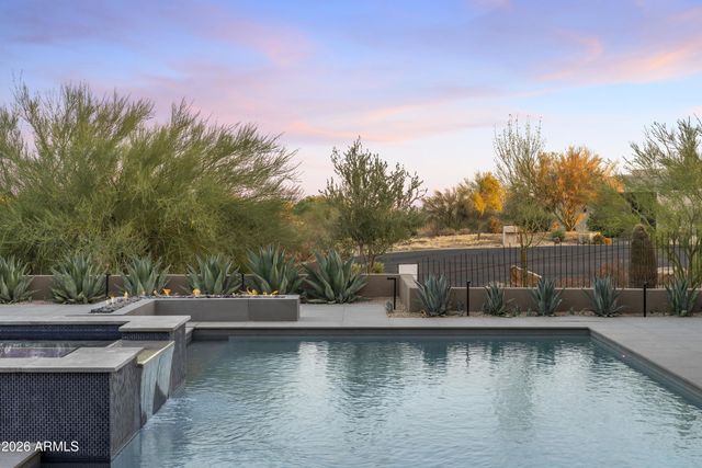 10354 E CELESTIAL Drive, Scottsdale, AZ 85262