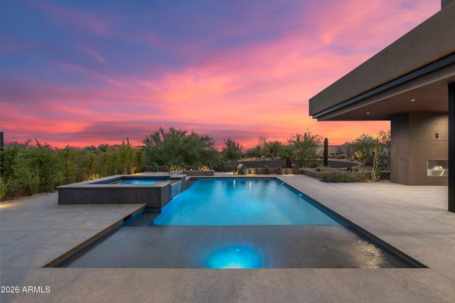 10354 E CELESTIAL Drive, Scottsdale, AZ 85262