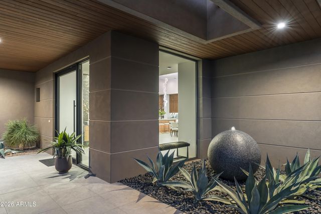 10354 E CELESTIAL Drive, Scottsdale, AZ 85262