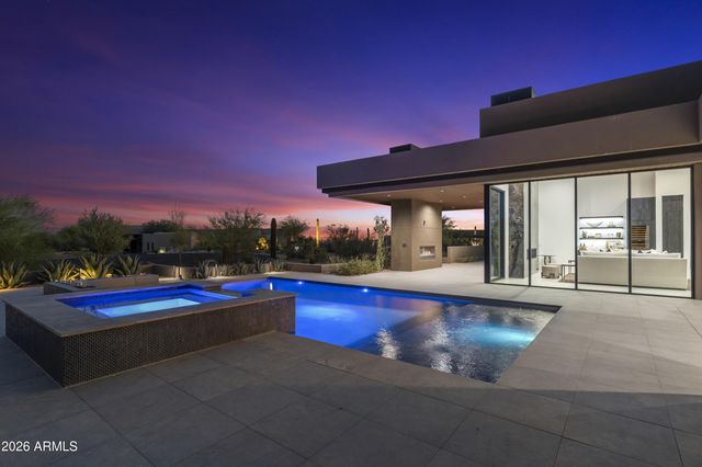 10354 E CELESTIAL Drive, Scottsdale, AZ 85262