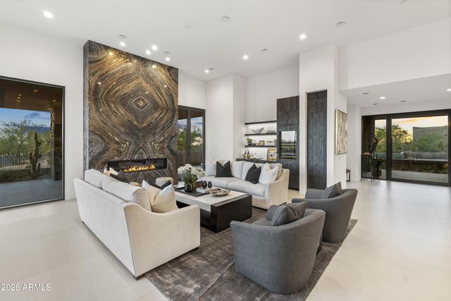 10354 E CELESTIAL Drive, Scottsdale, AZ 85262