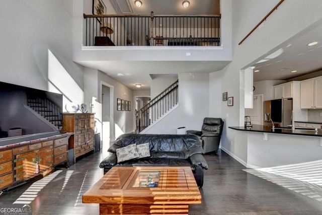 1909 Lakeview Bend Way, Buford, GA 30519