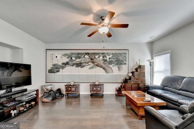 1909 Lakeview Bend Way, Buford, GA 30519