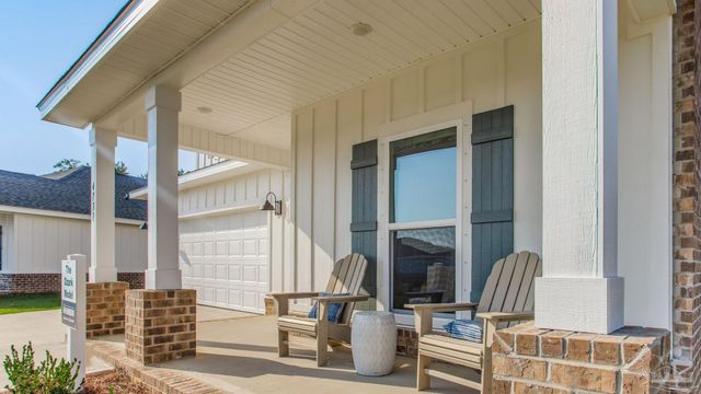 5625 Clarity St, Milton, FL 32570