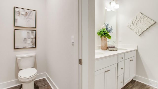 5625 Clarity St, Milton, FL 32570