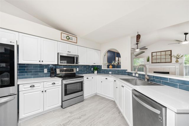 1015 NW 89TH DRIVE, Gainesville, FL 32606