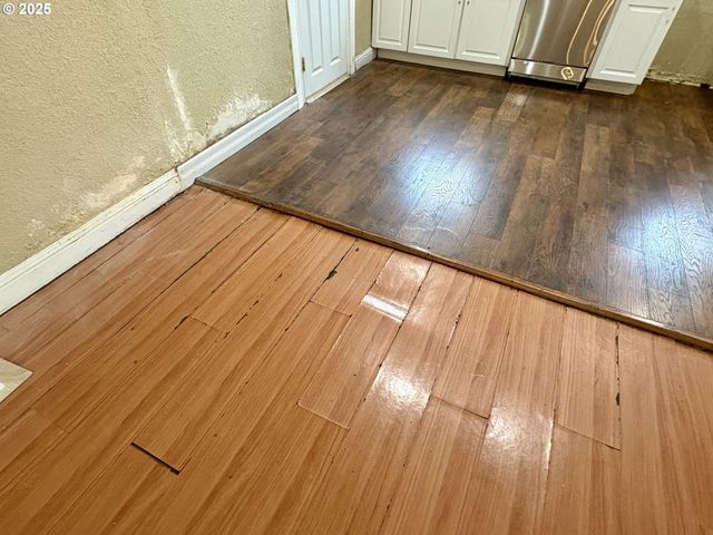 12305 Sw 7TH St, Beaverton, OR 97005