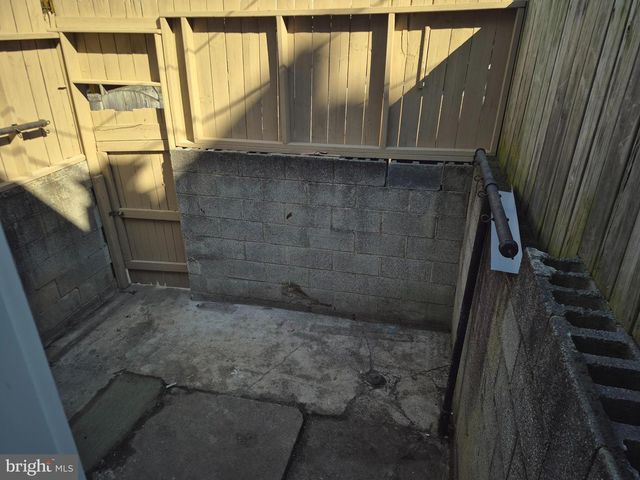 707 N DUNCAN ST, Baltimore, MD 21205