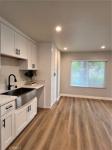 171 Racquet Club Drive, Compton, CA 90220
