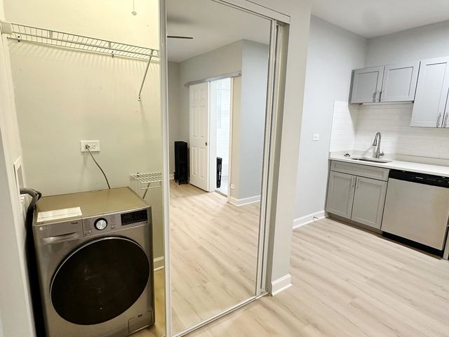 5710 N WINTHROP Avenue 113, Chicago, IL 60660