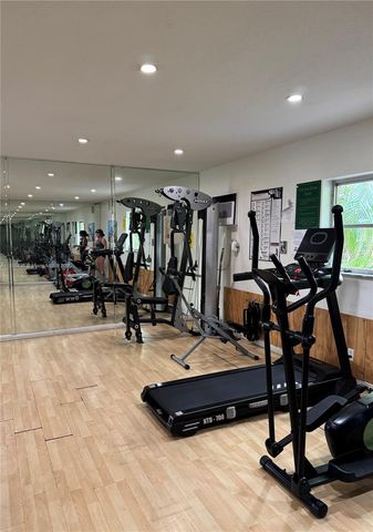 5156 NE 6th Ave 224, Oakland Park, FL 33334