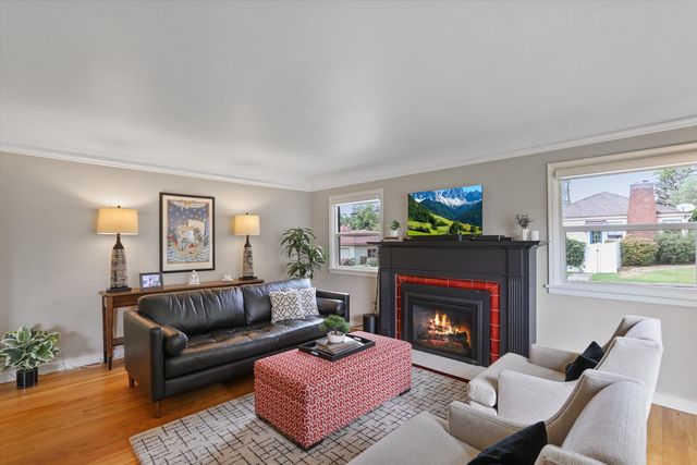 3125 N Sheridan Ct, Spokane, WA 99205