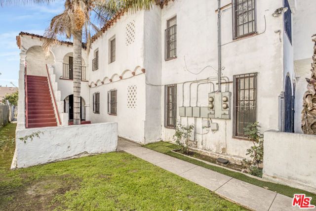 1716 Magnolia Avenue, Los Angeles, CA 90006