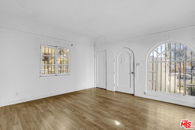 1716 Magnolia Avenue, Los Angeles, CA 90006