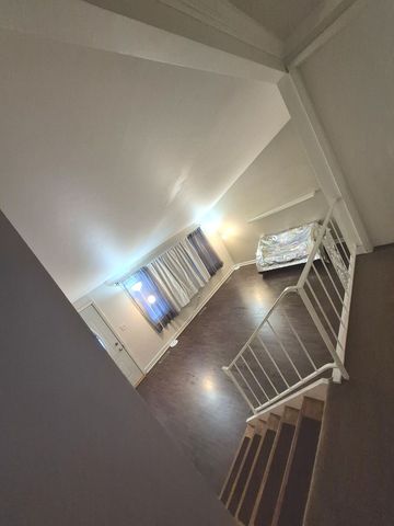 360 Tee Lane, Carpentersville, IL 60110