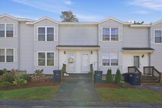 107 Franklin Street Ext Unit 3, Derry, NH 03038
