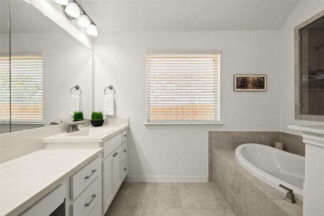 185 Medina Hills CT, Austin, TX 78737