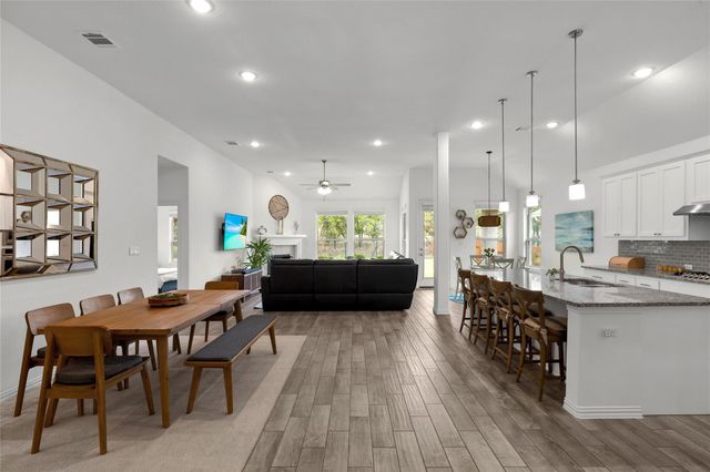 185 Medina Hills CT, Austin, TX 78737