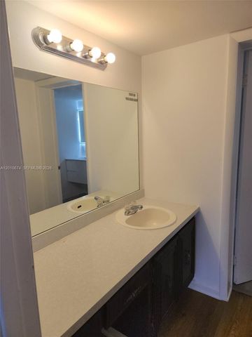 482 NW 165th St Rd A-307, Miami, FL 33169