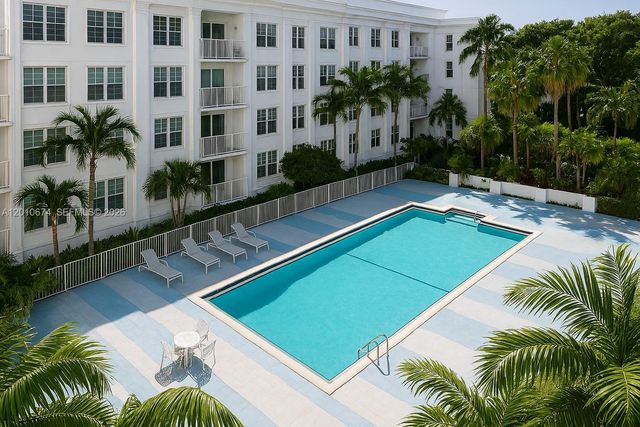 482 NW 165th St Rd A-307, Miami, FL 33169