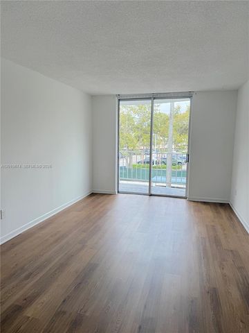 482 NW 165th St Rd A-307, Miami, FL 33169