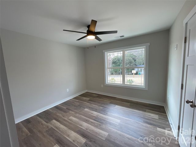 163 W Pine Street, Norwood, NC 28128