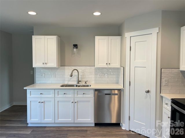 163 W Pine Street, Norwood, NC 28128