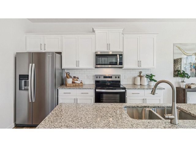 6122 Alpine Ridge Dr, Colorado Springs, CO 80925