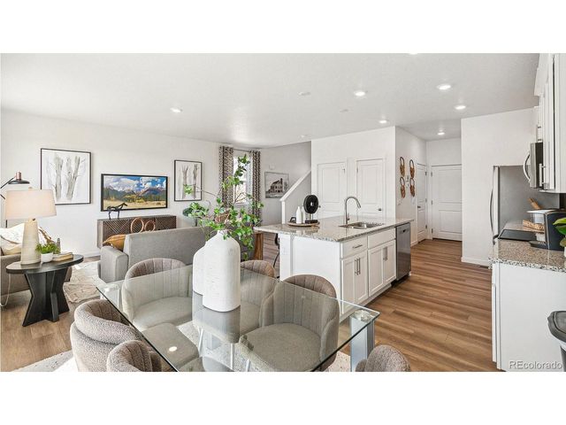 6122 Alpine Ridge Dr, Colorado Springs, CO 80925